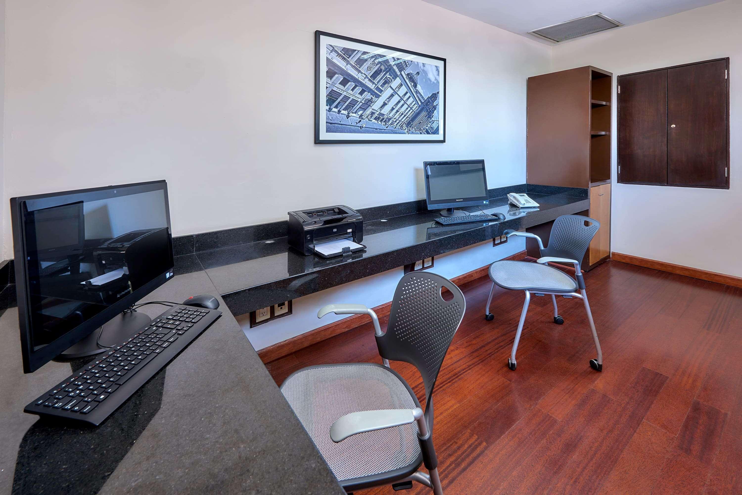 Wyndham Garden Mexico City - Polanco Екстер'єр фото